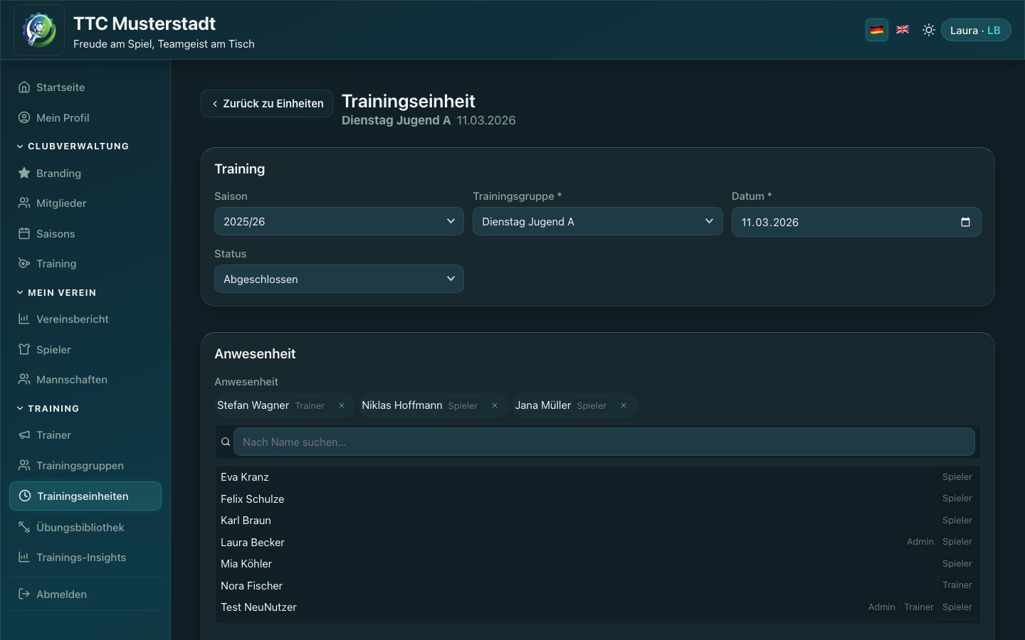 Screenshot des Trainingsplan-Editors mit Blöcken und Übungen