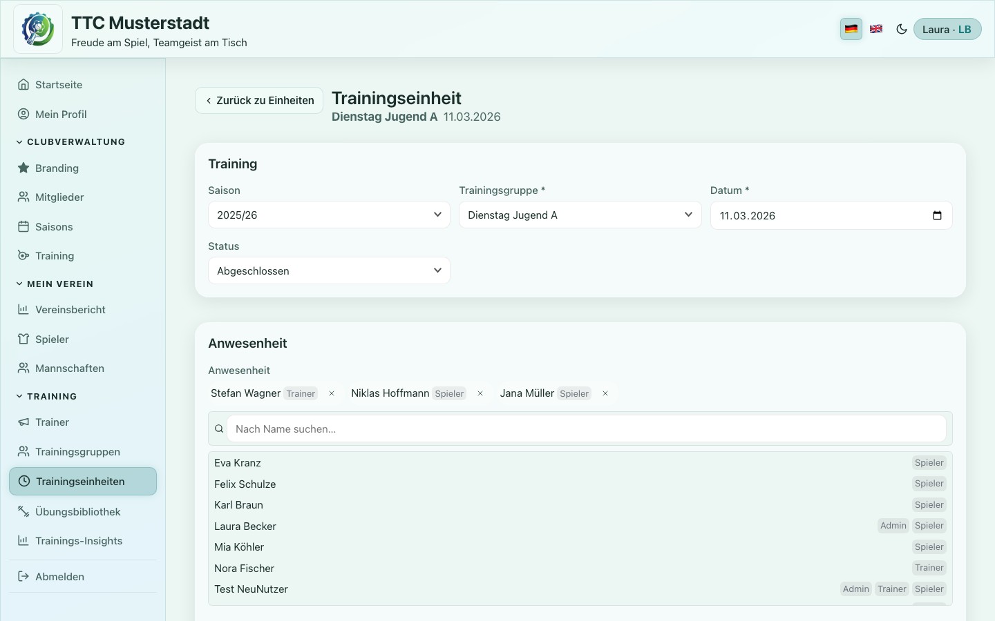 Screenshot des Trainingsplan-Editors mit Blöcken und Übungen